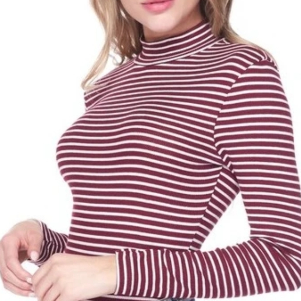 Map to Mars ~Striped crop top